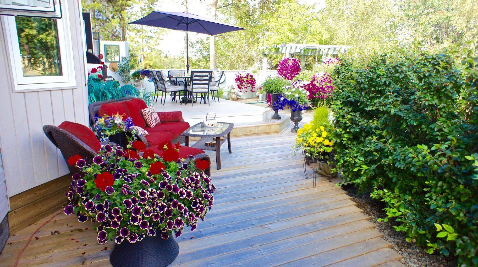Vangorda Place B&B Whitehorse Eksteriør bilde